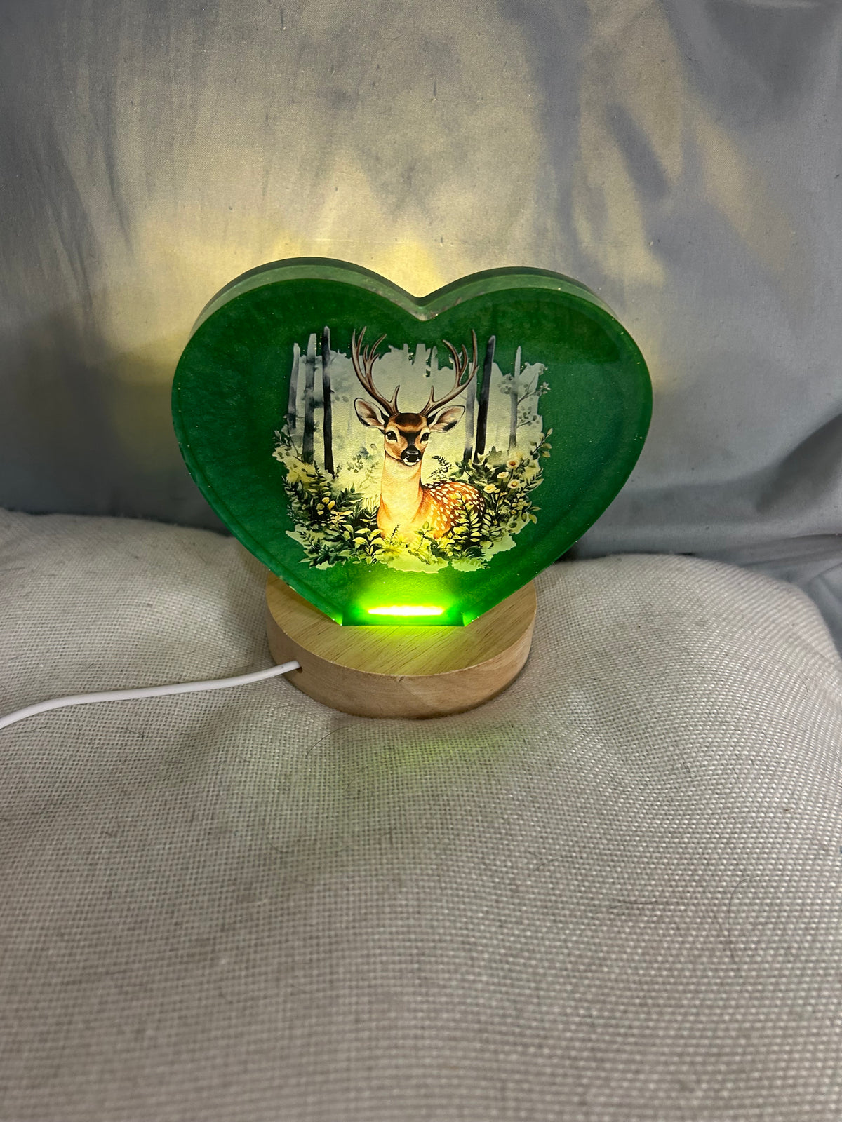 Small green resin heart with deer and USB