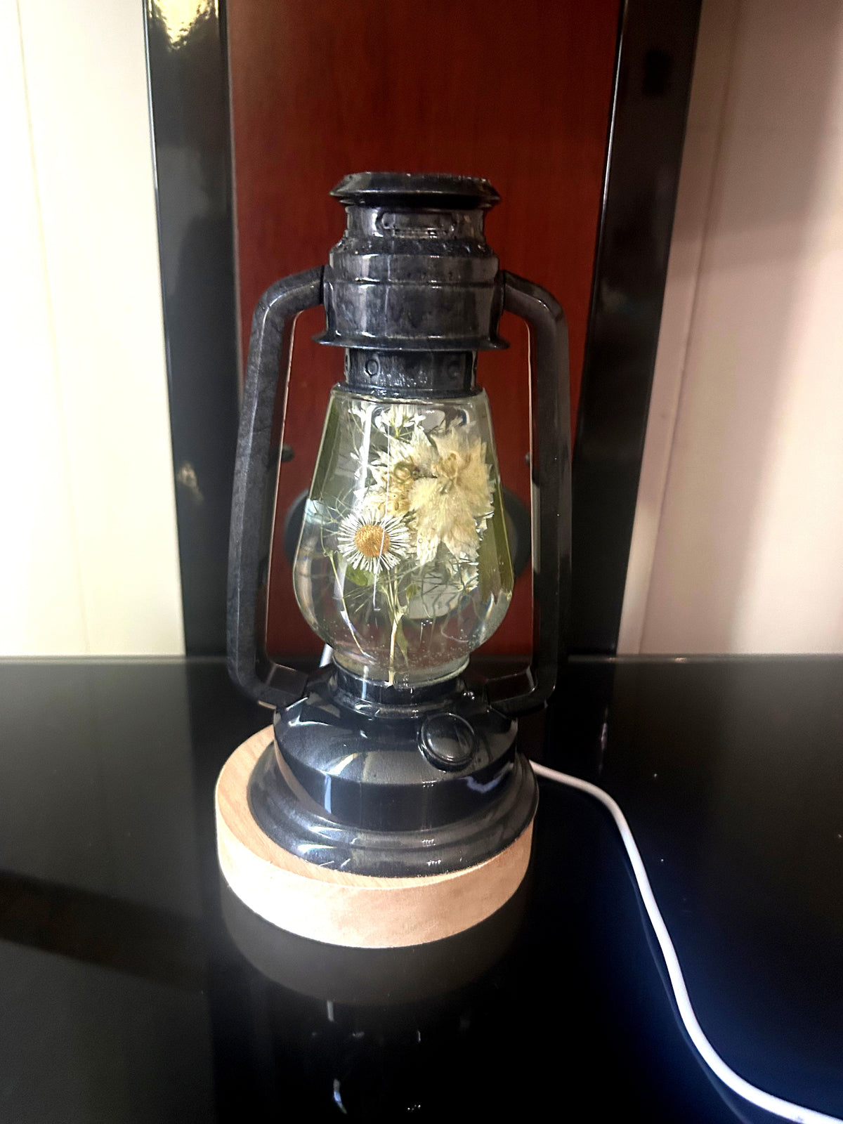 Black Epoxy Resin Lantern with White Flowers